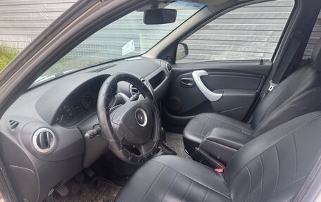 Renault Logan I, 2014 год, 400 000 рублей, 1 фотография