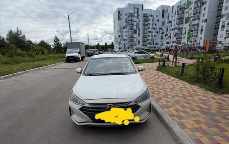Hyundai Elantra VI рестайлинг, 2020 год, 840 000 рублей, 2 фотография