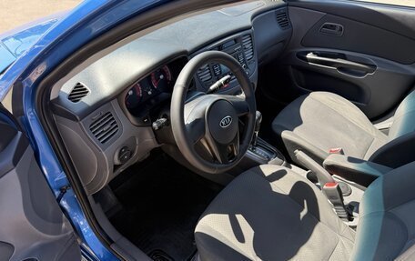 KIA Rio II, 2011 год, 560 000 рублей, 24 фотография