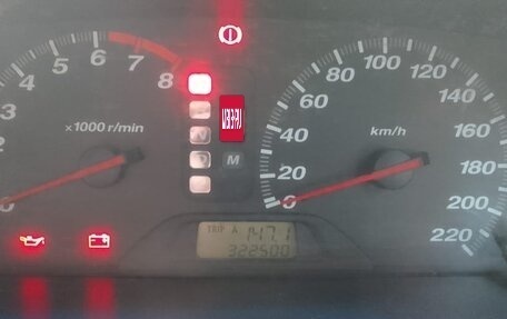 Honda Odyssey II, 2000 год, 500 000 рублей, 2 фотография