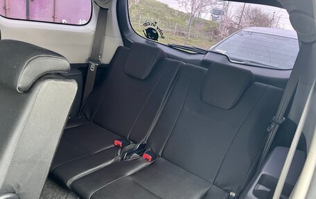 Toyota Wish II, 2010 год, 1 320 000 рублей, 9 фотография