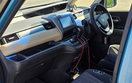 Honda Freed II, 2016 год, 1 490 000 рублей, 19 фотография