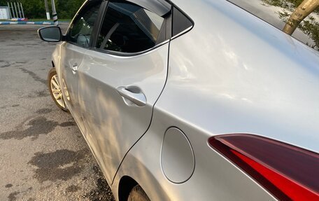 Hyundai Elantra V, 2013 год, 950 000 рублей, 5 фотография
