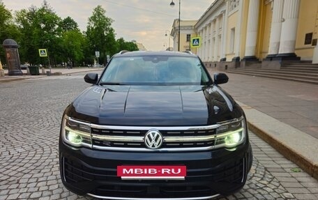 Volkswagen Teramont I, 2023 год, 4 350 000 рублей, 3 фотография