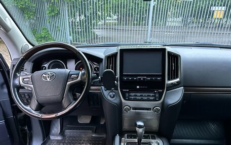 Toyota Land Cruiser 200, 2018 год, 6 500 000 рублей, 11 фотография