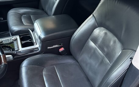 Toyota Land Cruiser 200, 2018 год, 6 500 000 рублей, 10 фотография