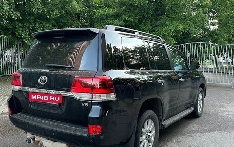 Toyota Land Cruiser 200, 2018 год, 6 500 000 рублей, 2 фотография