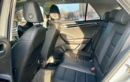 Volkswagen T-Roc I, 2022 год, 1 720 000 рублей, 10 фотография