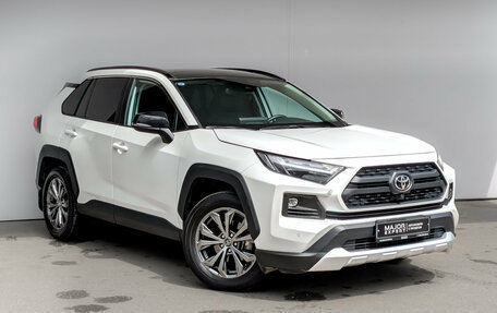 Toyota RAV4, 2024 год, 3 950 000 рублей, 3 фотография