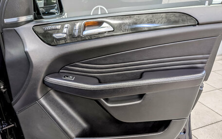 Mercedes-Benz GLE, 2018 год, 4 850 000 рублей, 25 фотография
