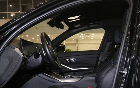 BMW 3 серия, 2023 год, 8 200 000 рублей, 15 фотография