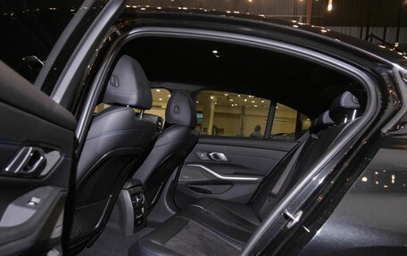 BMW 3 серия, 2023 год, 8 200 000 рублей, 31 фотография