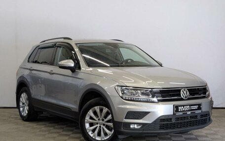 Volkswagen Tiguan II, 2020 год, 2 600 000 рублей, 3 фотография