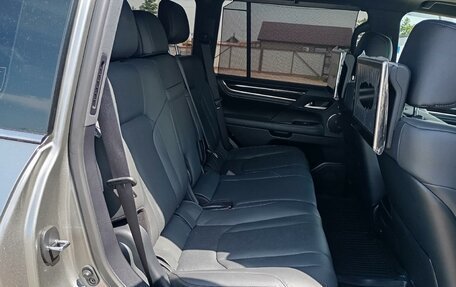 Lexus LX III, 2020 год, 14 000 000 рублей, 18 фотография