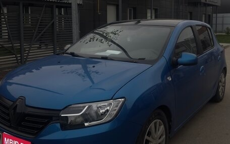 Renault Sandero II рестайлинг, 2020 год, 950 000 рублей, 1 фотография