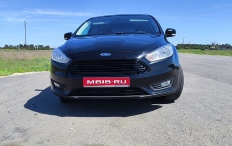 Ford Focus III, 2015 год, 855 000 рублей, 1 фотография