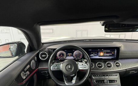 Mercedes-Benz E-Класс, 2019 год, 4 875 000 рублей, 15 фотография