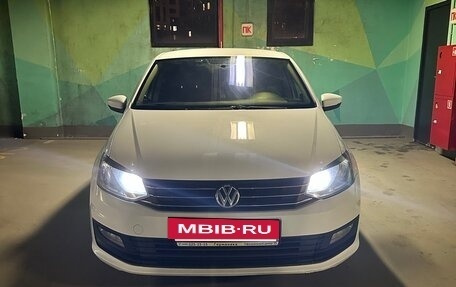 Volkswagen Polo VI (EU Market), 2018 год, 1 350 000 рублей, 2 фотография