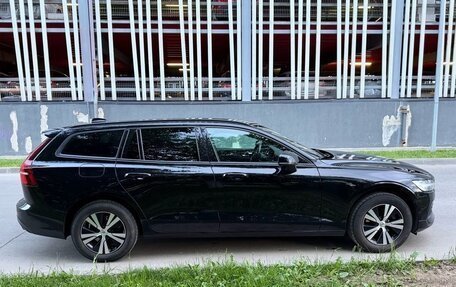 Volvo V60 II, 2019 год, 2 550 000 рублей, 5 фотография