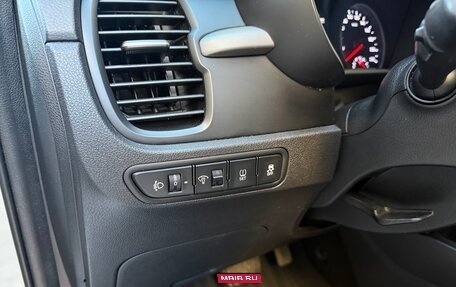 KIA Rio IV, 2017 год, 1 095 000 рублей, 33 фотография