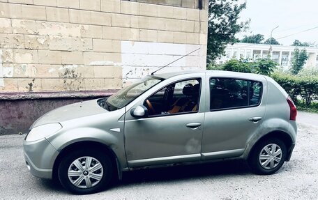 Renault Sandero I, 2011 год, 380 000 рублей, 3 фотография