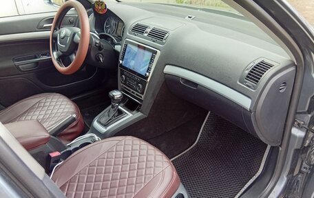 Skoda Octavia, 2011 год, 1 100 000 рублей, 23 фотография