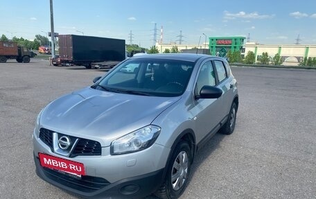 Nissan Qashqai, 2012 год, 800 000 рублей, 2 фотография