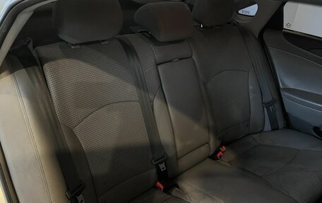Hyundai Sonata VI, 2010 год, 885 000 рублей, 34 фотография
