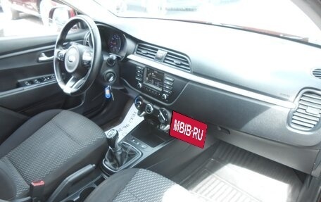 KIA Rio IV, 2018 год, 1 348 000 рублей, 12 фотография