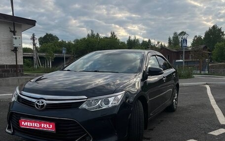 Toyota Camry, 2016 год, 1 880 000 рублей, 1 фотография