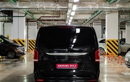 Mercedes-Benz V-Класс, 2023 год, 23 000 000 рублей, 1 фотография