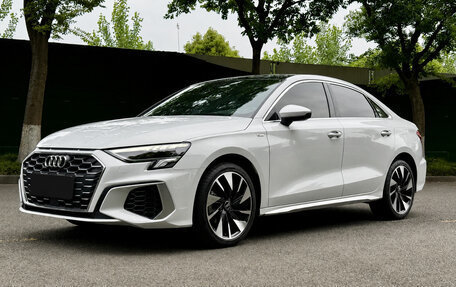 Audi A3, 2022 год, 2 215 000 рублей, 1 фотография