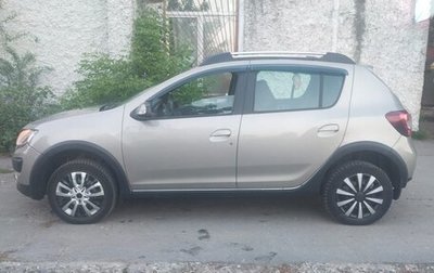 Renault Sandero II рестайлинг, 2015 год, 750 000 рублей, 1 фотография