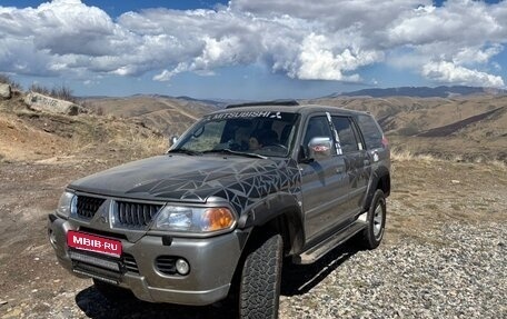 Mitsubishi Pajero Sport II рестайлинг, 2005 год, 950 000 рублей, 1 фотография