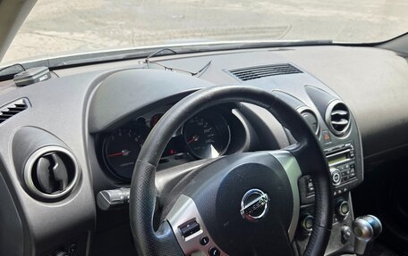 Nissan Qashqai, 2009 год, 710 000 рублей, 1 фотография