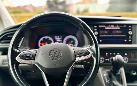 Volkswagen Caravelle T6 рестайлинг, 2022 год, 3 500 000 рублей, 14 фотография