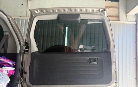 Suzuki Grand Vitara, 2004 год, 900 000 рублей, 32 фотография
