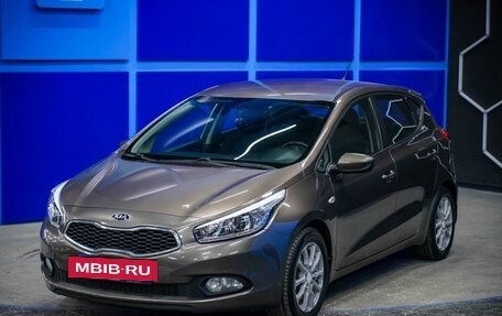 KIA cee'd III, 2013 год, 1 080 000 рублей, 2 фотография