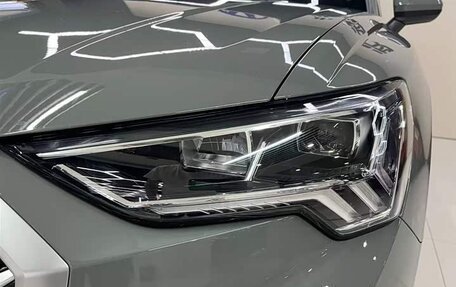 Audi Q3, 2024 год, 2 480 000 рублей, 6 фотография