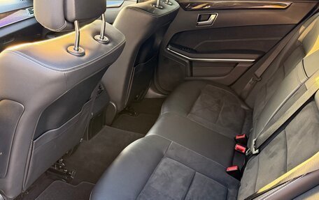 Mercedes-Benz E-Класс, 2015 год, 2 600 000 рублей, 20 фотография