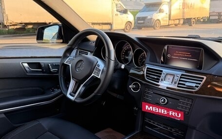 Mercedes-Benz E-Класс, 2015 год, 2 600 000 рублей, 13 фотография