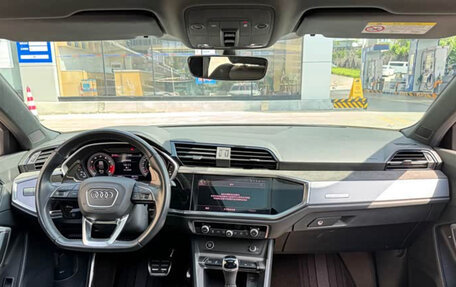 Audi Q3, 2022 год, 2 120 000 рублей, 6 фотография