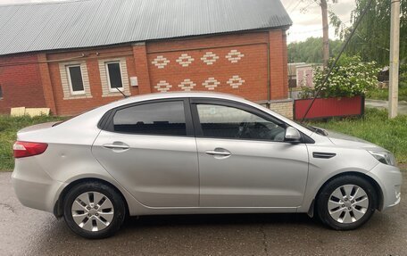 KIA Rio III рестайлинг, 2013 год, 680 000 рублей, 3 фотография