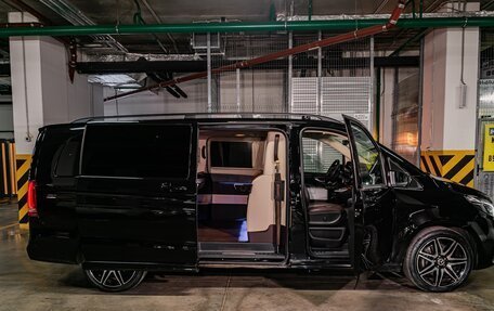 Mercedes-Benz V-Класс, 2023 год, 23 000 000 рублей, 9 фотография