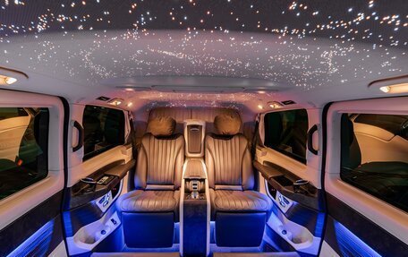 Mercedes-Benz V-Класс, 2023 год, 23 000 000 рублей, 19 фотография