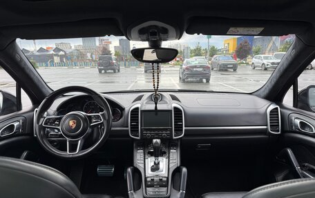 Porsche Cayenne III, 2016 год, 4 250 000 рублей, 13 фотография