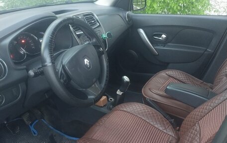 Renault Sandero II рестайлинг, 2015 год, 750 000 рублей, 5 фотография