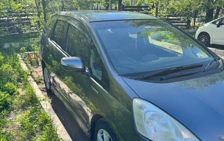 Honda Fit Shuttle I рестайлинг, 2012 год, 1 100 000 рублей, 3 фотография