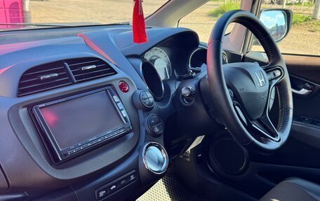 Honda Fit Shuttle I рестайлинг, 2012 год, 1 100 000 рублей, 11 фотография