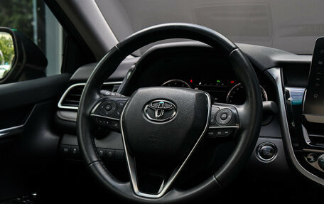 Toyota Camry, 2023 год, 3 670 000 рублей, 13 фотография